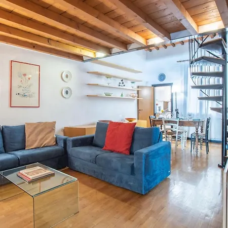 Costanza By Halldis *